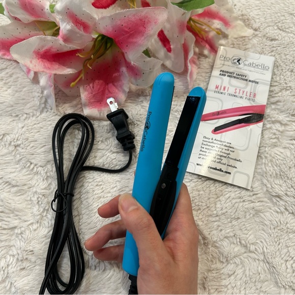 Pro Cabello Blue Mini Ceramic Tourmaline Flat Iron - Picture 2 of 10